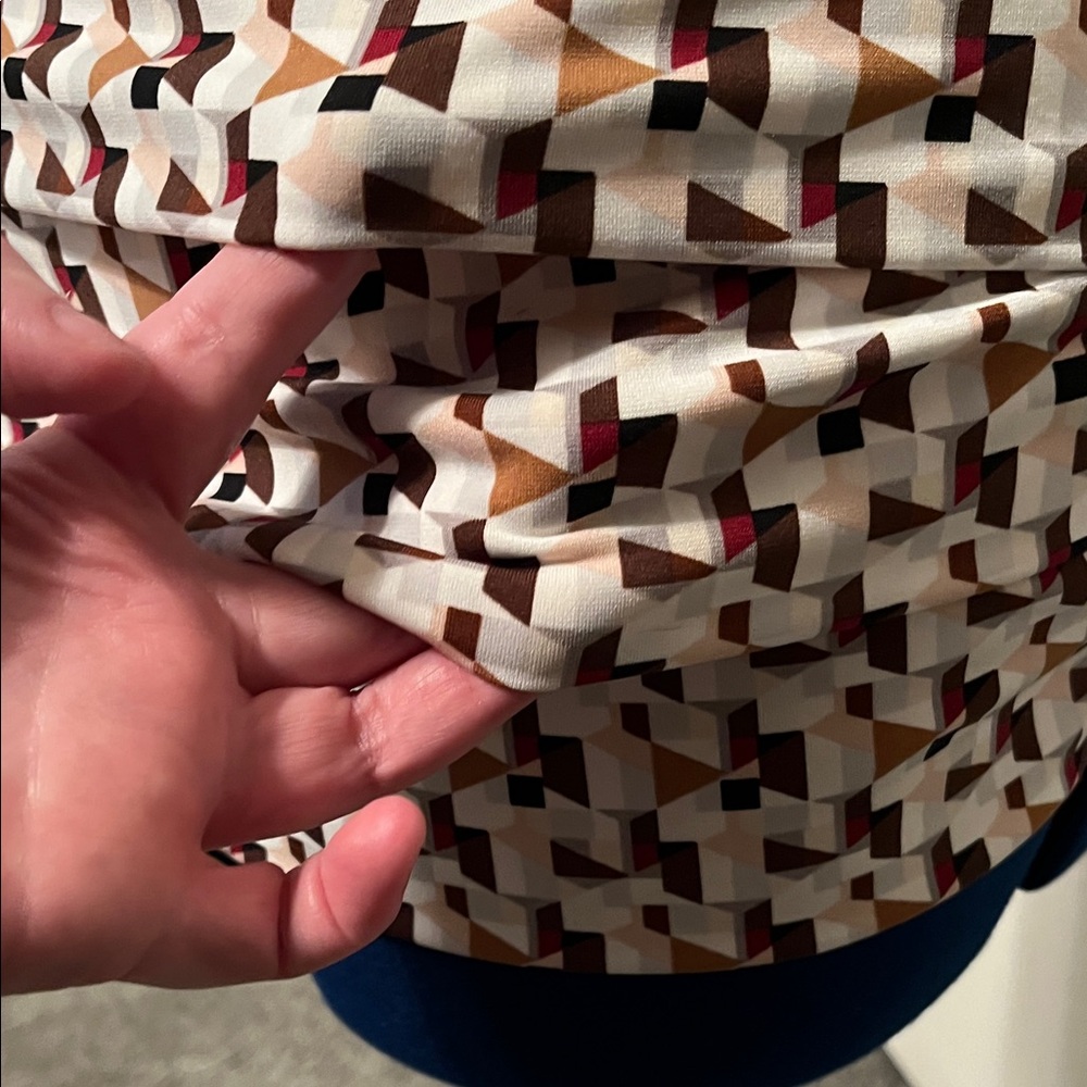 White House Black Market Multicolor Geometric Diamond Neck Top Ladies Size M - Picture 6 of 16